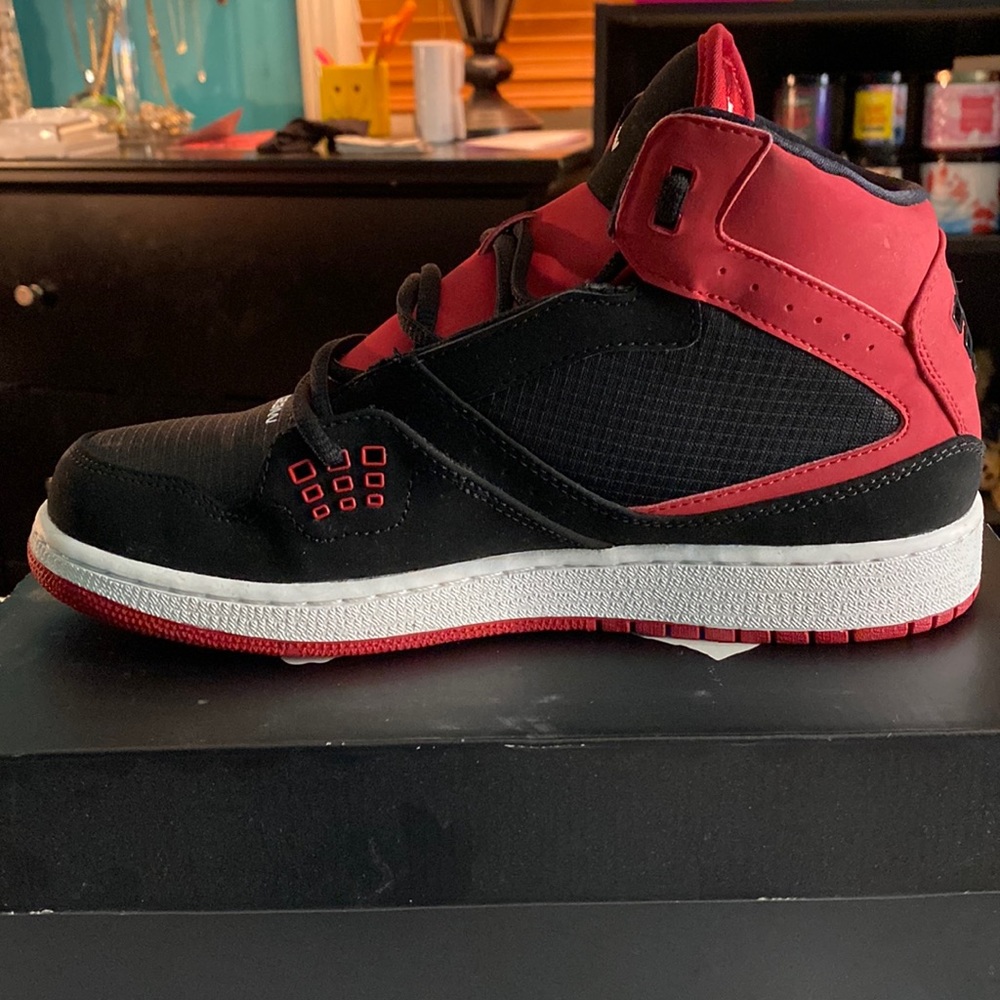 Jordan 1, 7 youth